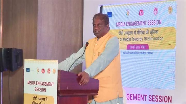 टी.बी. उन्मूलन में मीडिया की महत्वपूर्ण भूमिका : स्वास्थ्य मंत्री डॉ. चौधरी